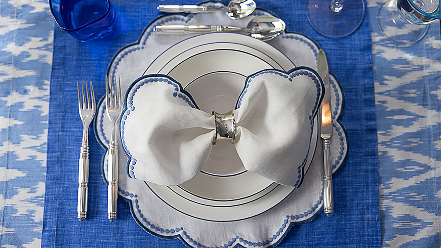 The Thanksgiving Holiday Table: Layered, Lived-In, and Lasting