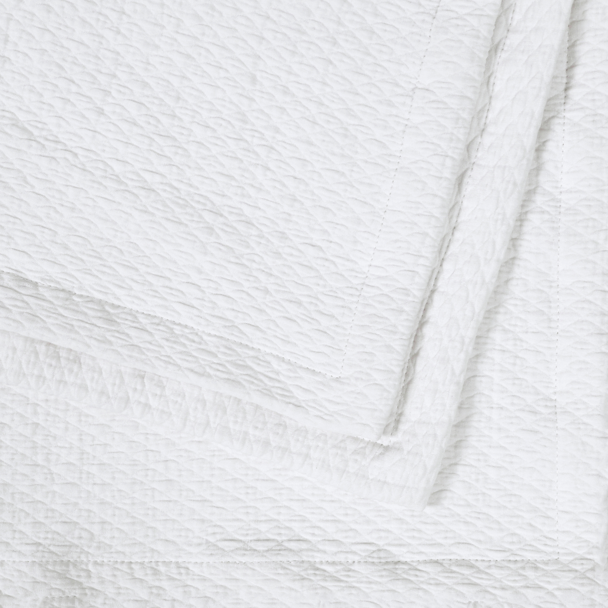 Mini Diamond Cotton Coverlet, Snow White