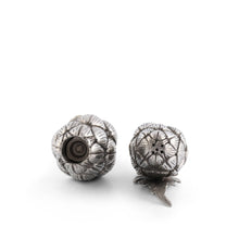 Artichoke Salt Shaker & Pepper Grinder Set