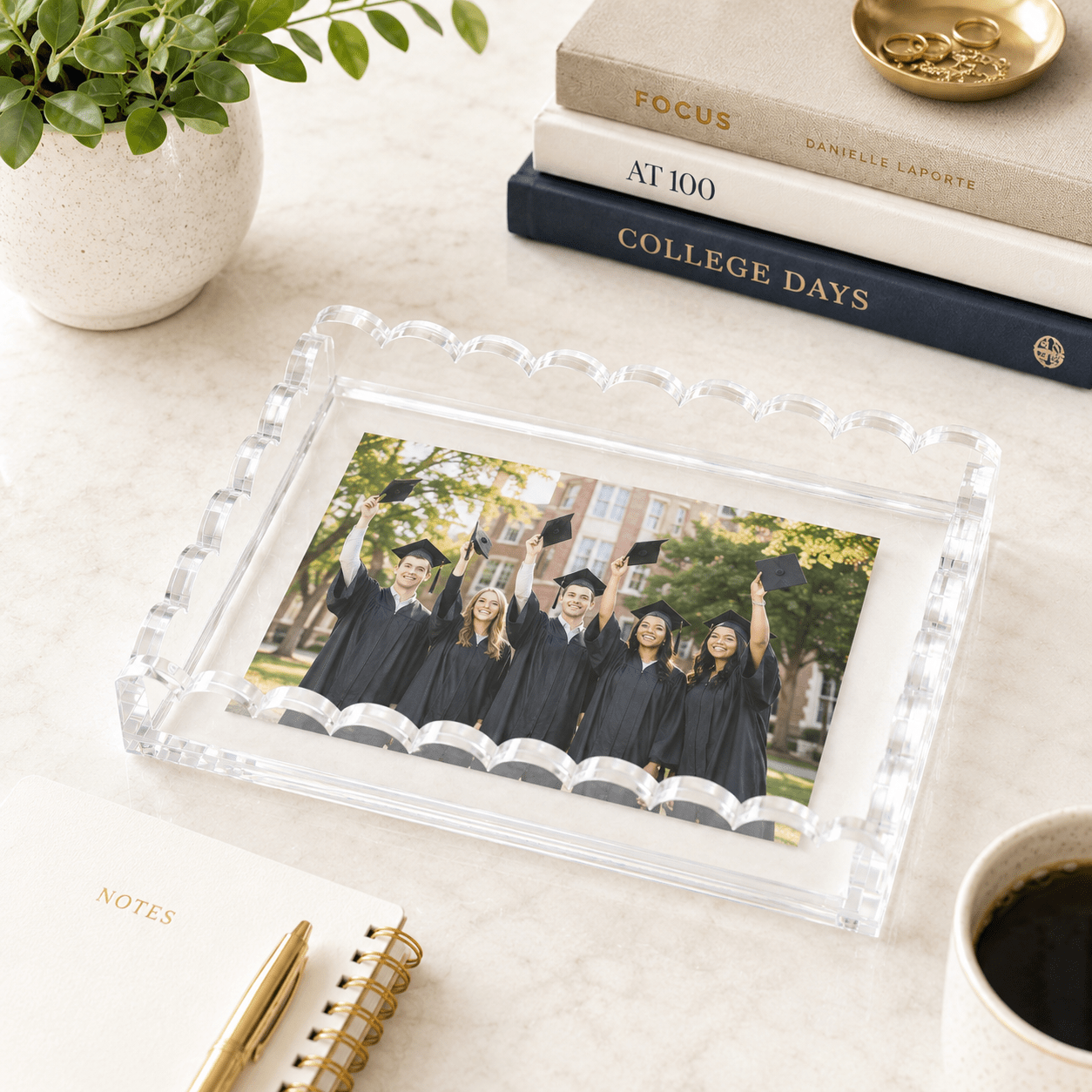 Clear Acrylic Scallop Photo Tray
