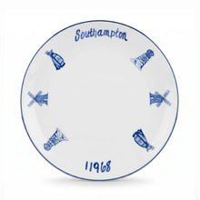 One (1) Hamptons Town Dinner Plate